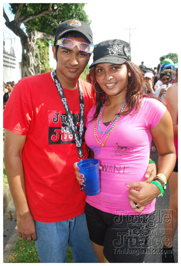 monkey_juice_campus_carnival_2011-039