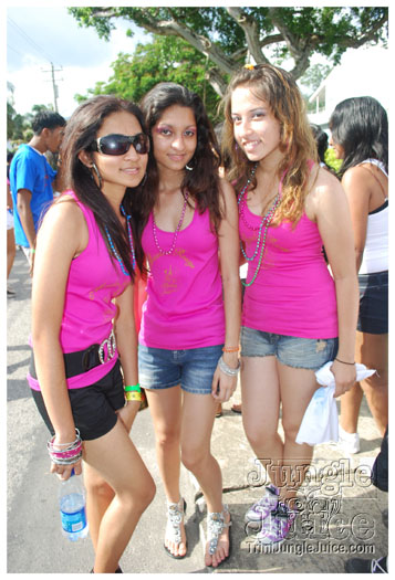 monkey_juice_campus_carnival_2011-053