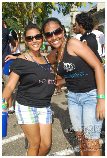 monkey_juice_campus_carnival_2011-055