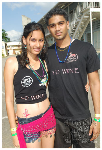 monkey_juice_campus_carnival_2011-057