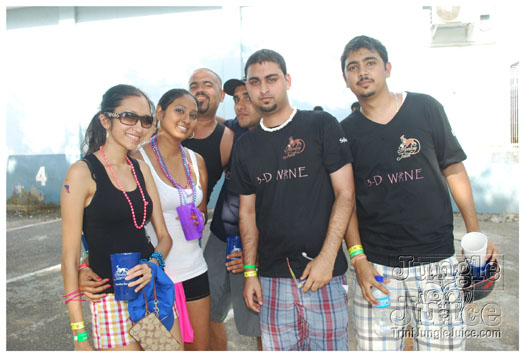 monkey_juice_campus_carnival_2011-059