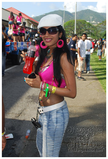 monkey_juice_campus_carnival_2011-060