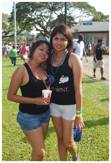 monkey_juice_campus_carnival_2011-065