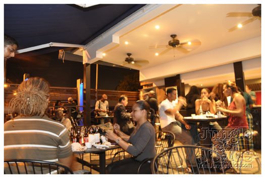 nick_2j_restaurant_open_mar24-011