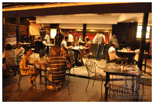 nick_2j_restaurant_open_mar24-012