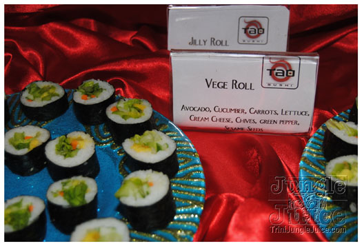 oasis_band_launch_2012-006