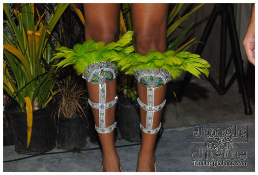 oasis_band_launch_2012-032