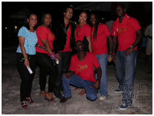 oasis_band_launch_2012-111