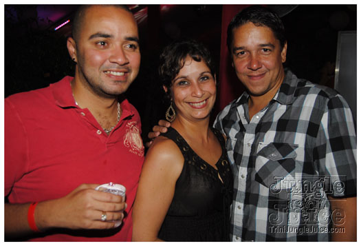 oasis_band_launch_2012-126