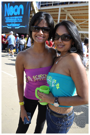 pan_semi_finals_2011_pt1-024