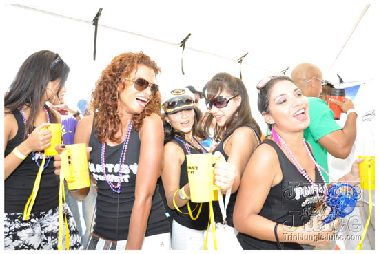 pan_semi_finals_2011_pt1-040