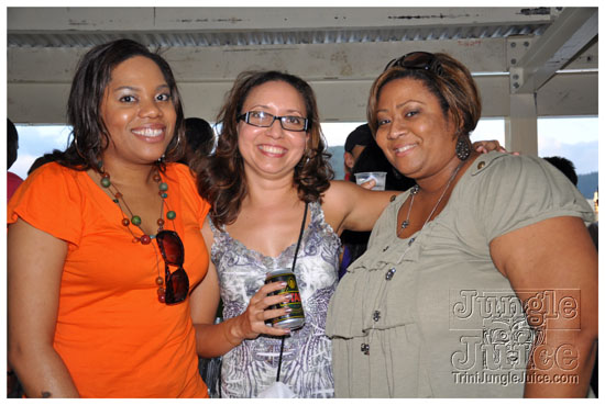 pan_semi_finals_2011_pt2-016