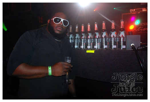rick_ross_live_dec3-019
