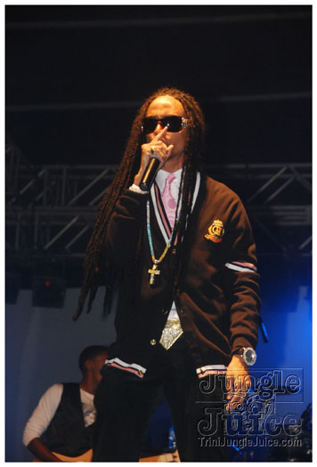 sexy_in_black_jan29-001