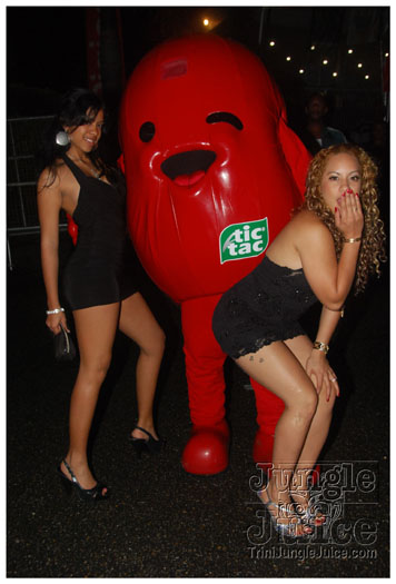 sexy_in_black_jan29-005