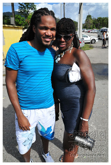 silent_morning_trini_2011-003