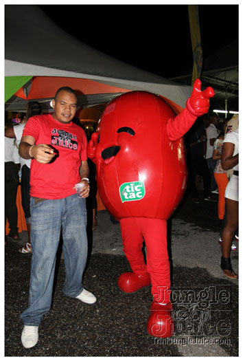 soca_on_the_ave_feb12-032
