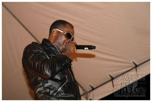 soca_on_the_ave_feb12-036