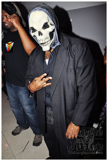 spooked_2011_oct29-012