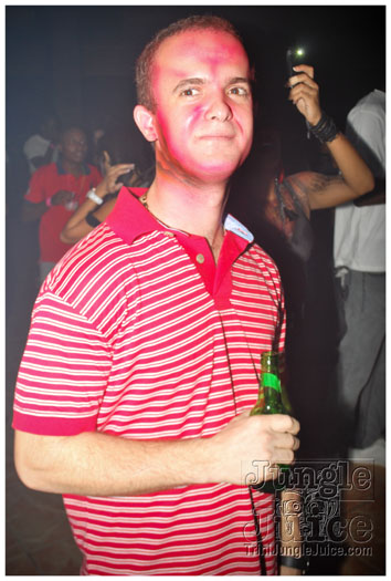 spooky_tobago_oct29-034