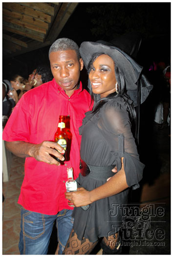 spooky_tobago_oct29-055