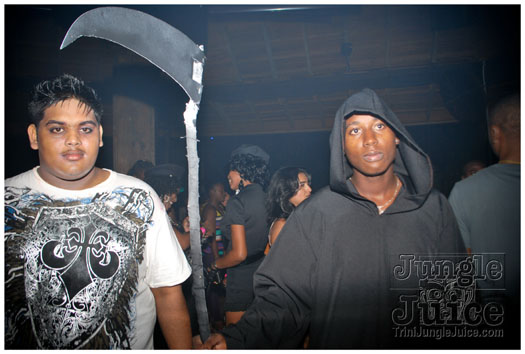 spooky_tobago_oct29-060