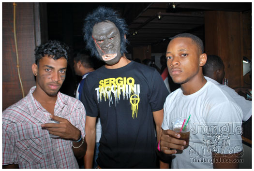 spooky_tobago_oct29-095