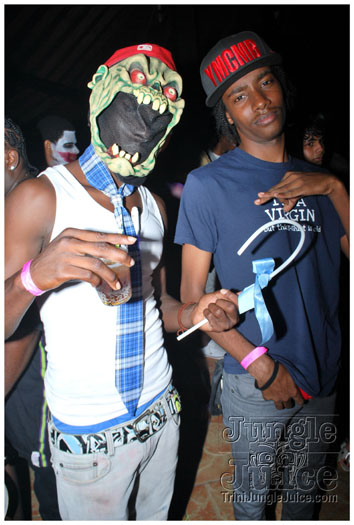 spooky_tobago_oct29-096