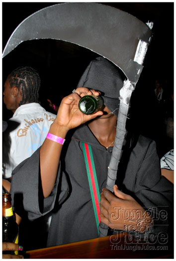 spooky_tobago_oct29-098