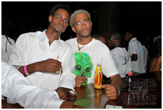 spooky_tobago_oct29-111