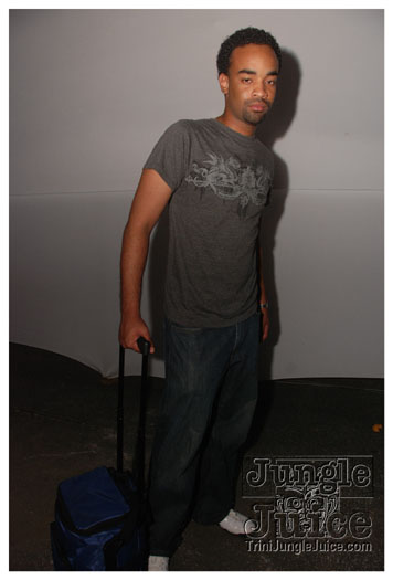 tribe_ice_jan8_2011-032