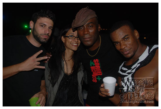 tribe_las_lap_2011_mar29-047