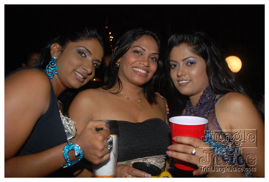 tribe_las_lap_2011_mar29-070