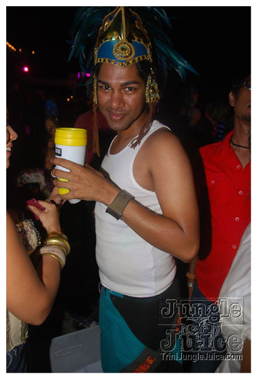 tribe_las_lap_2011_mar29-092