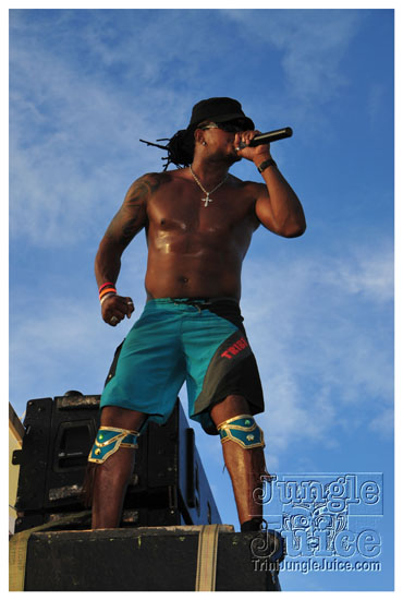 tribe_mas_2011_tuesday_part2-221