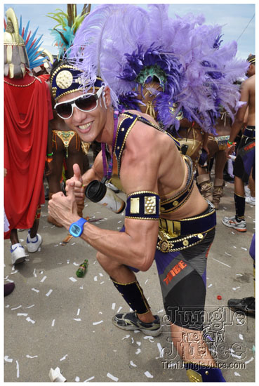 tribe_mas_2011_tuesday_part5-111