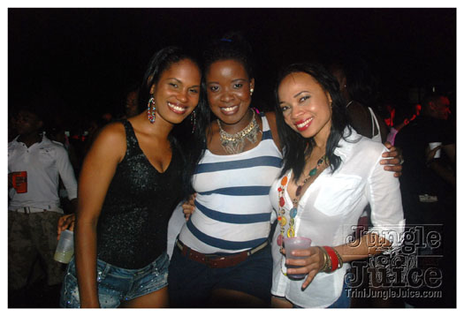 tribe_oink_dec10-014