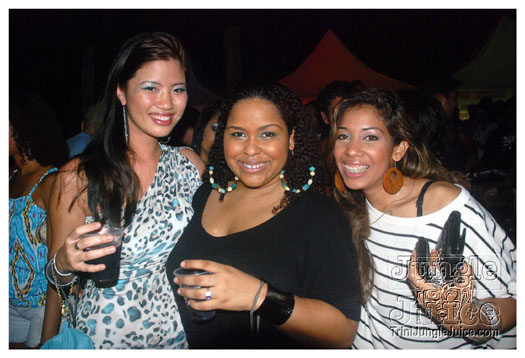 tribe_oink_dec10-028