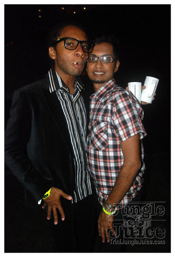 tribe_oink_dec10-041