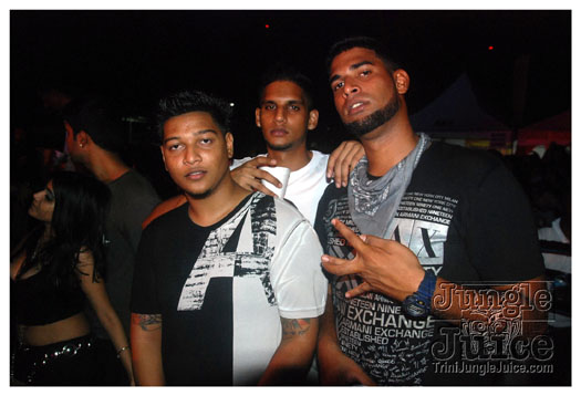 tribe_oink_dec10-053