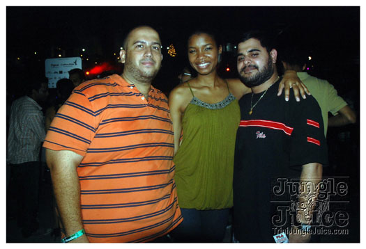 tribe_oink_dec10-060