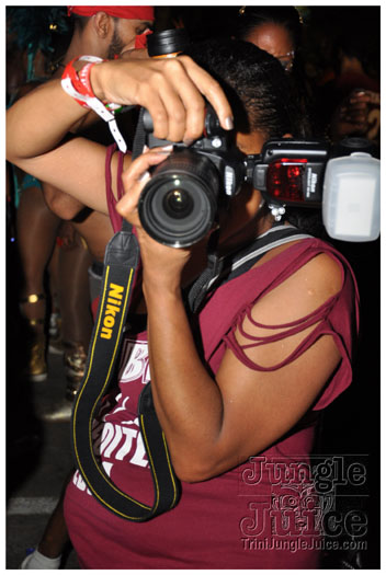 trini_carnival_2011_extras-003