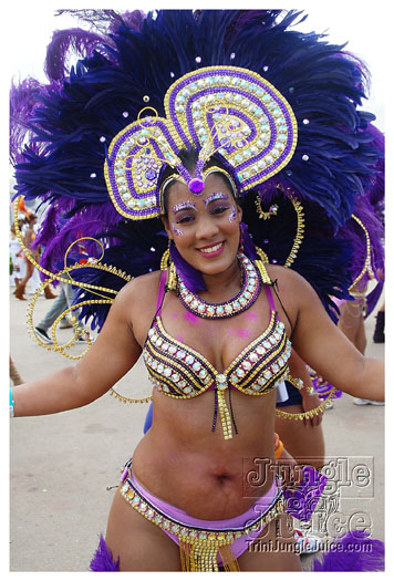 trini_carnival_2011_extras-015