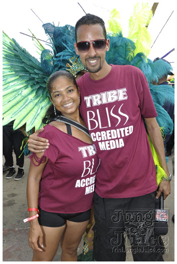 trini_carnival_2011_extras-040