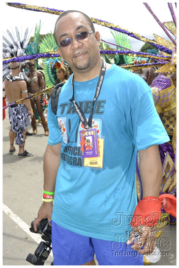 trini_carnival_2011_extras-042