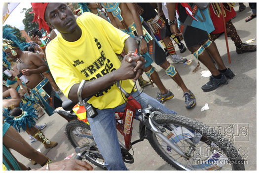 trini_carnival_2011_extras-043