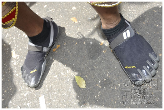 trini_carnival_2011_extras-045