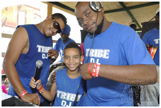 trini_carnival_2011_extras-048