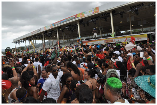 trini_carnival_2011_extras-062