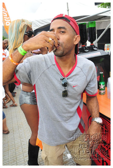 vale_bfast_party_2011_part1-027